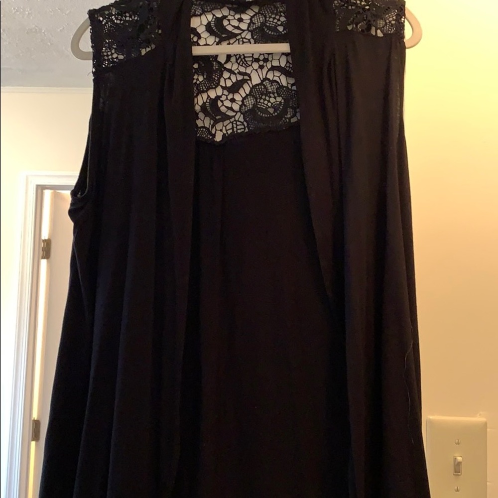 Sleeveless cardigan